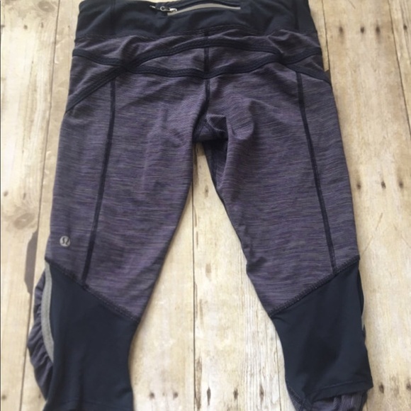 Lululemon Crops - Picture 4 of 6